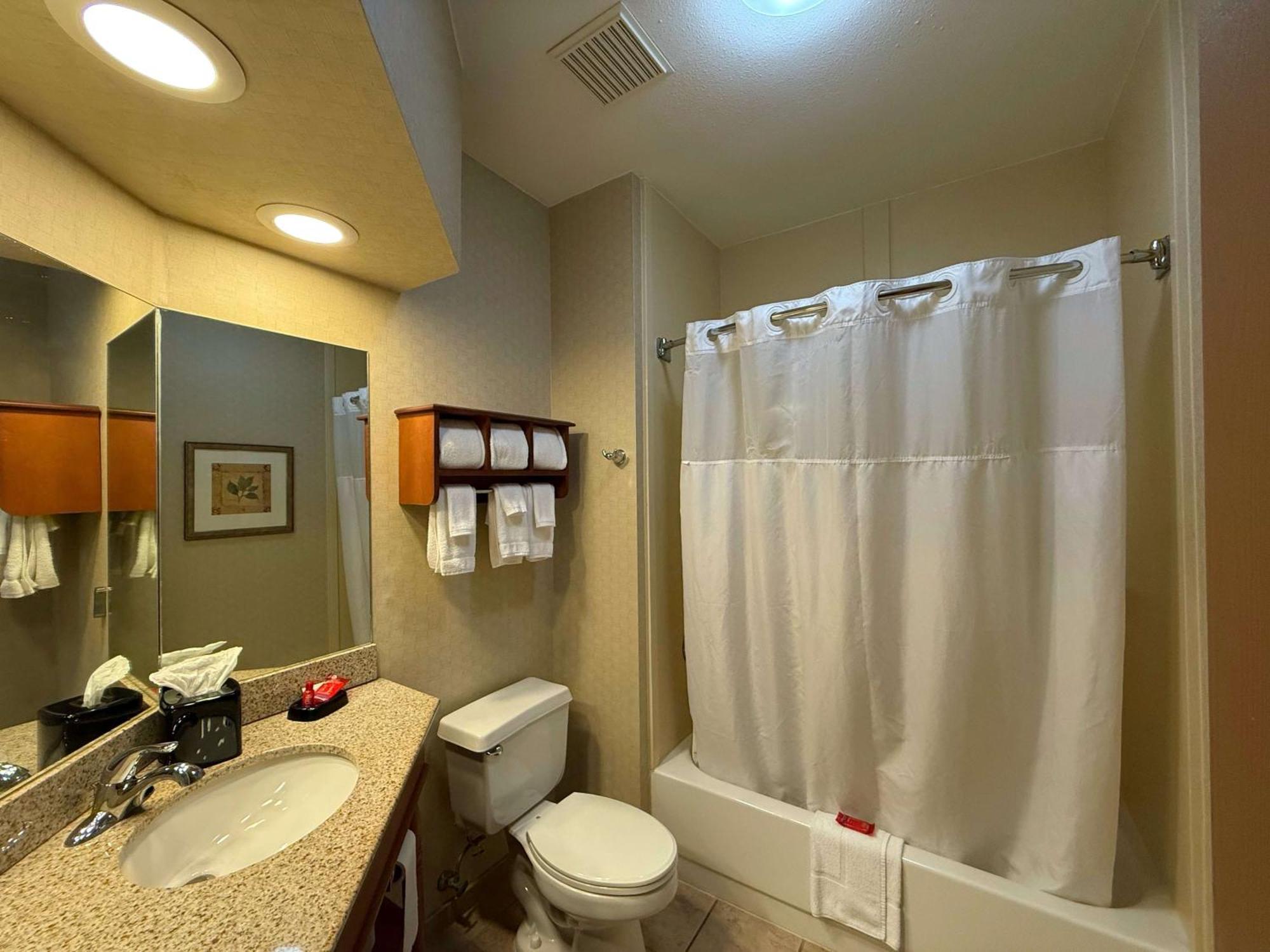 Surestay By Best Western Forsyth Decatur Exterior photo